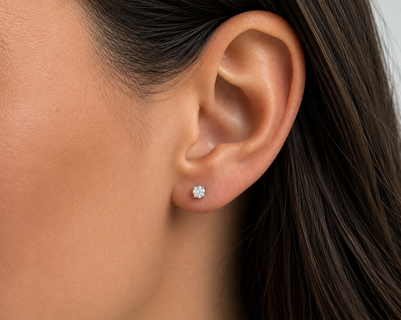 Moissanite Stud Earrings 3mm 0.1ct Round Cut in Sterling Silver